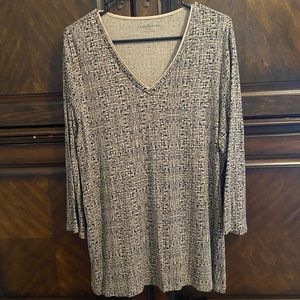 5/$15 Croft Barrow 3/4 Sleeve Blouse